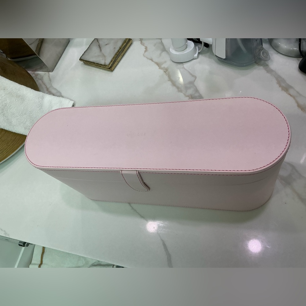 Dyson Hair Dryer with DysonLight Pink Organizer Case